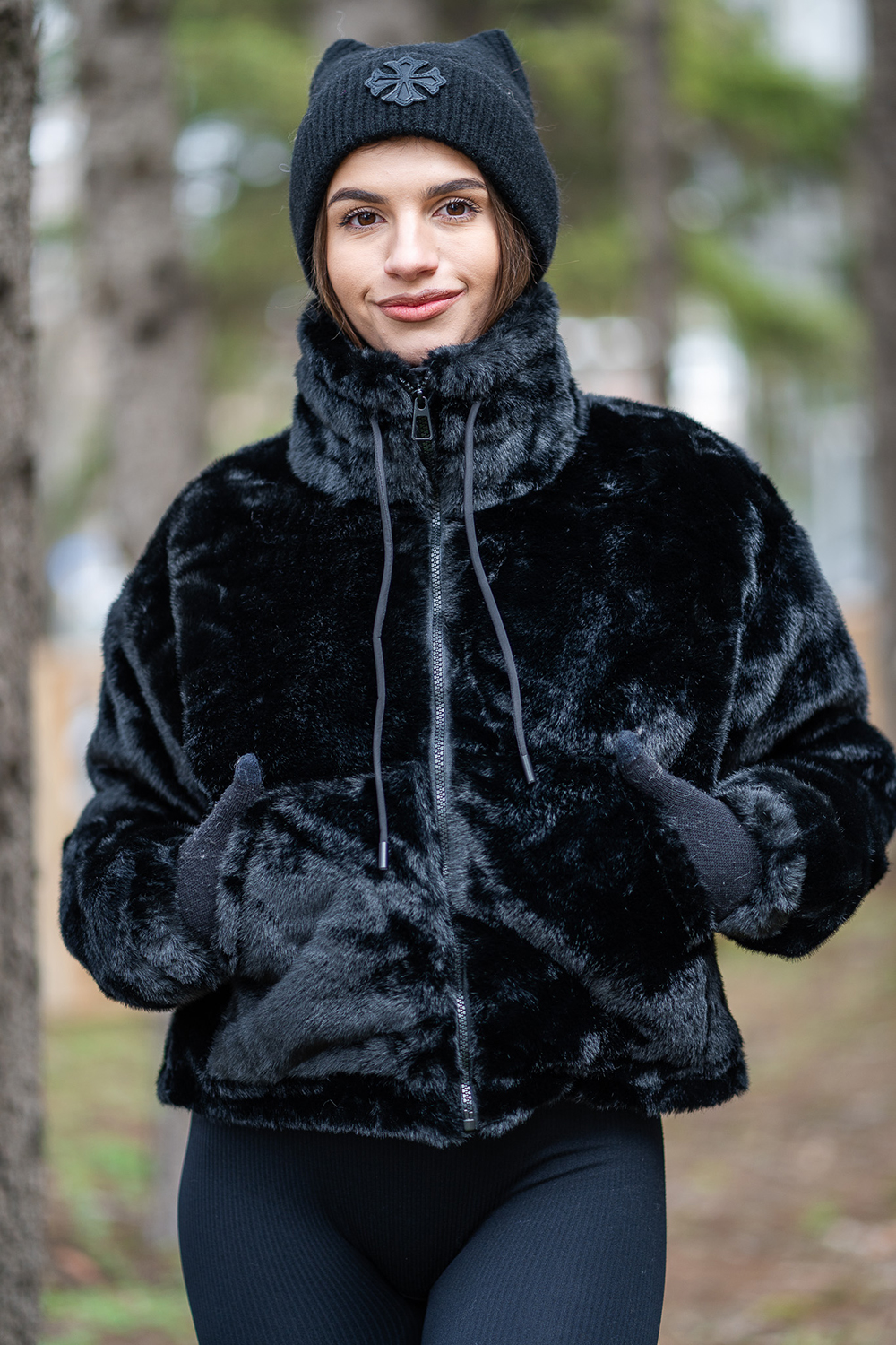 Късо еко палто с цип